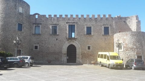 Bioplastiche e ricerca. Il nuovo Fondo per le Aree Interne a Roccavaldina e Novara di Sicilia produce sviluppo