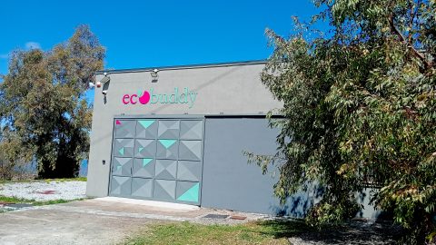 Nel Polo Olivettiano di Roccavaldina economia circolare e sviluppo produttivo e sociale. Con le nuove bioplastiche della Fabbrica ecobuddy